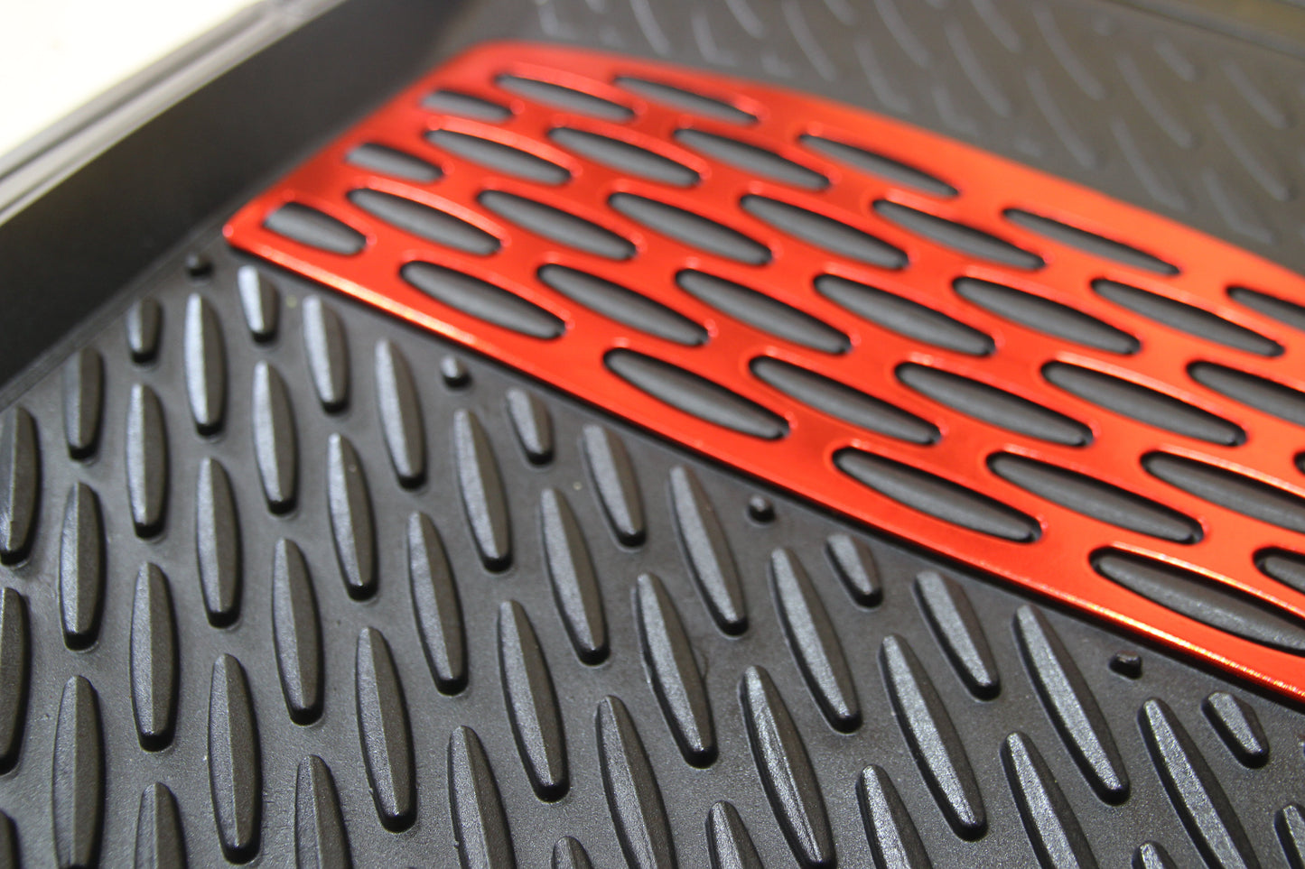 Covorase Auto TeamCar® Tip Tavita Compatibile BMW X1 E84 SUV (2009–2015) Red