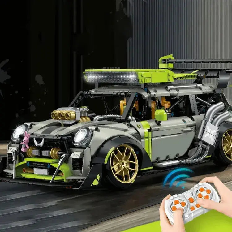 Ultimate British Bug – 1:8 Scale Drift Model Car, 45cm, 2500+ Pieces, RC Drift Technology
