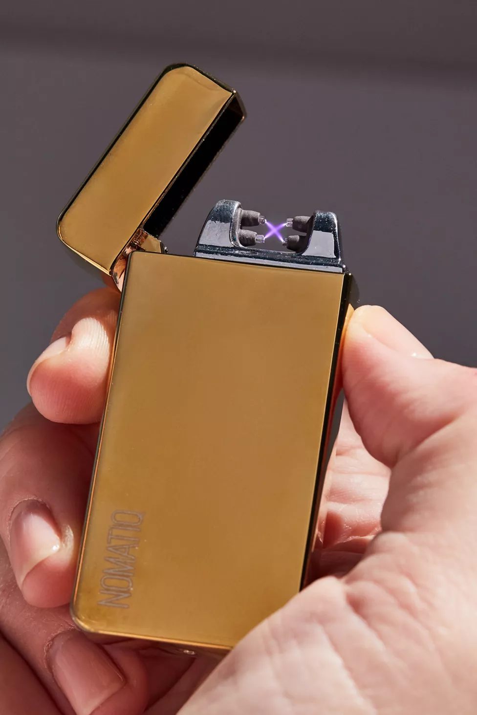 Golden Dual Arc Lighter-1